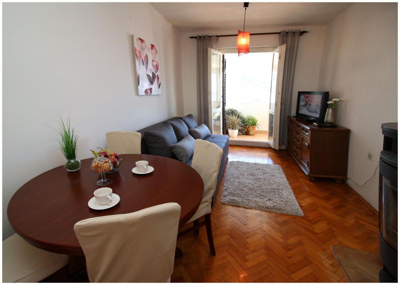 Apartment Slavko Primošten Eksteriør bilde
